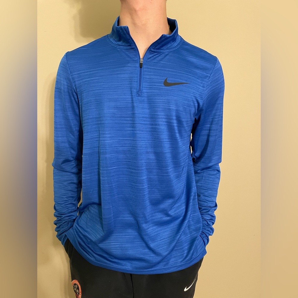 Men’s royal blue Nike Dri-Fit long sleeve quarter zip